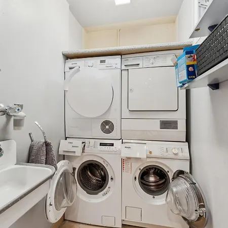 Schickes Zentral In Rhein-main, Wlan&tv Apartamento *