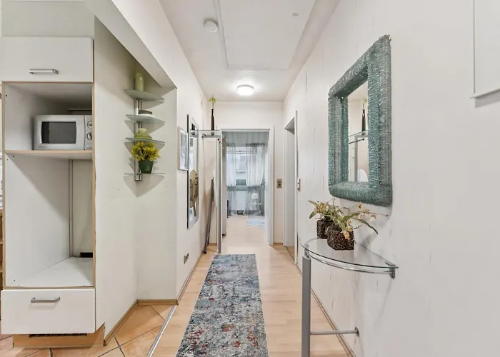 Apartamento Schickes Zentral In Rhein-main, Wlan&tv Wiesbaden