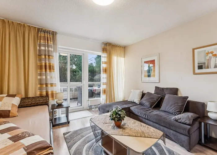 Schickes Zentral In Rhein-main, Wlan&tv Wiesbaden