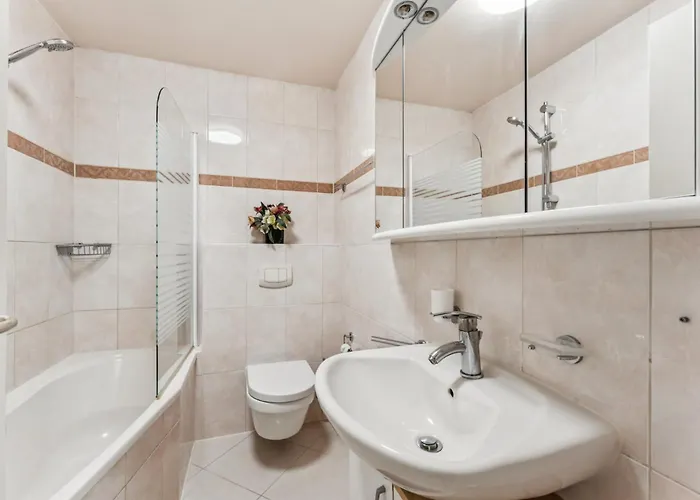 Schickes Zentral In Rhein-main, Wlan&tv * Wiesbaden